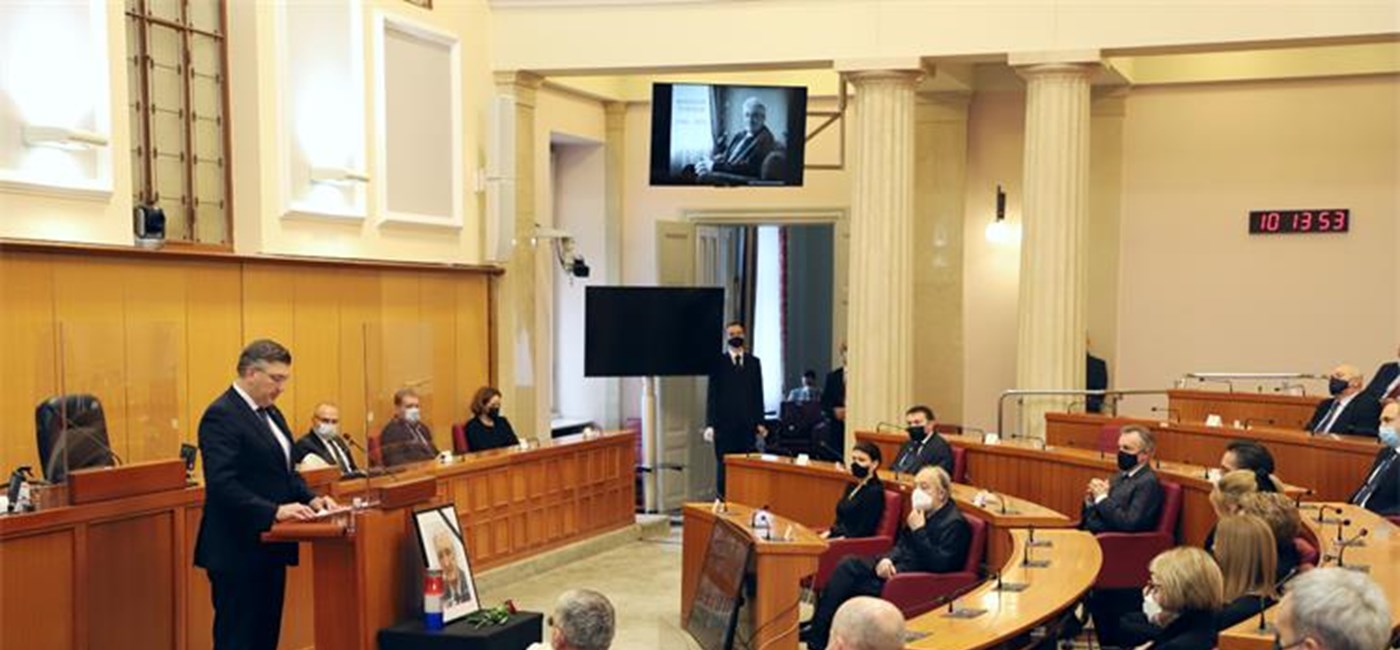 Odlaskom Miroslava Tuđmana izgubili smo domoljuba, iskrenog zagovornika političkog dijaloga, časnog čovjeka i političara